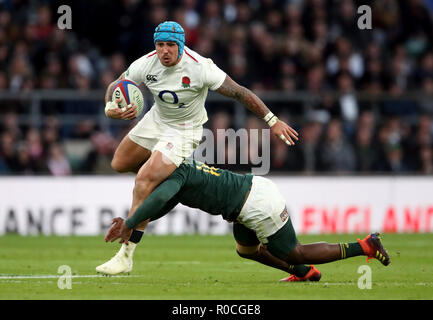 England's Jack Nowell in Aktion im Herbst Länderspiel in Twickenham Stadium, London. Stockfoto