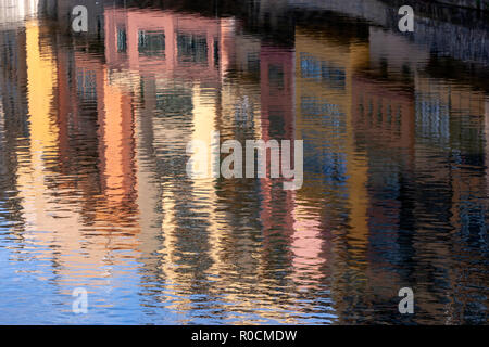 Rio Onyar Ciudad Vieja, der Altstadt mit den bunten Häusern, Girona, Katalonien, Spanien Stockfoto