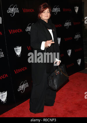 Sharon Osbourne - Veranda Magazin Party im Greystone Immobilien in Los Angeles. OsbourneSharon 36 Red Carpet Event, Vertikal, USA, Filmindustrie, Prominente, Fotografie, Bestof, Kunst, Kultur und Unterhaltung, Topix Prominente Fashion/Vertikal, Besten, Event in Hollywood Leben - Kalifornien, Roter Teppich und backstage, USA, Film, Stars, Film Stars, TV Stars, Musik, Promis, Fotografie, Bestof, Kunst, Kultur und Unterhaltung, Topix, vertikal, eine Person aus dem Jahr 2008, Anfrage tsuni@Gamma-USA.com Mode - Volle Länge Stockfoto