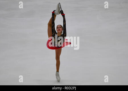 Helsinki, Finnland. 3. November 2018. Alina Zagitova (RUS) während führt Damen Kür der ISU-GP von Eiskunstlauf Helsinki 2018 an der Helsinki Ice Hall (Helsingin Jaahalli) am Samstag, 03. November 2018. HELSINKI. (Nur redaktionelle Nutzung, eine Lizenz für die gewerbliche Nutzung erforderlich. Keine Verwendung in Wetten, Spiele oder einer einzelnen Verein/Liga/player Publikationen.) Credit: Taka Wu/Alamy leben Nachrichten Stockfoto