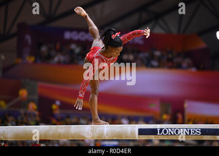 Doha, Katar. 3. November, 2018. Simone Biles (USA), 3. November 2018 - Turnen: Die 2018 Gymnastics World Championships Frauen Schwebebalken Finale bei Aspire Dome in Doha, Katar. Credit: MATSUO. K/LBA SPORT/Alamy leben Nachrichten Stockfoto