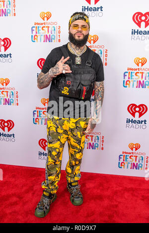 Miami, USA. 03 Nov, 2018. Farruko geht den roten Teppich 2018 iHeartRadio Fiesta Latina in der American Airlines Arena in Miami am Samstag, den 3. November 2018 Credit: Das Foto Access/Alamy leben Nachrichten Stockfoto