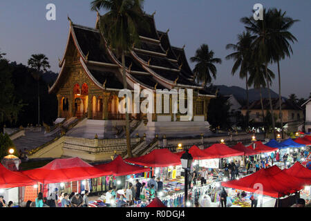 Nacht Markt beleuchtet, Luang Prabang, Laos Stockfoto