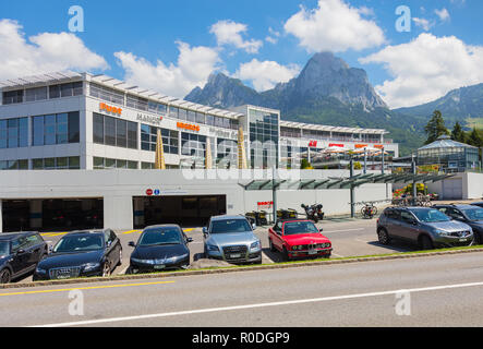 Ibach, Schweiz - 23. Juni 2018: die Mythen Center Schwyz Shopping Mall. Das Mythen Center Schwyz ist ein Einkaufszentrum eröffnet in 1972, t Stockfoto