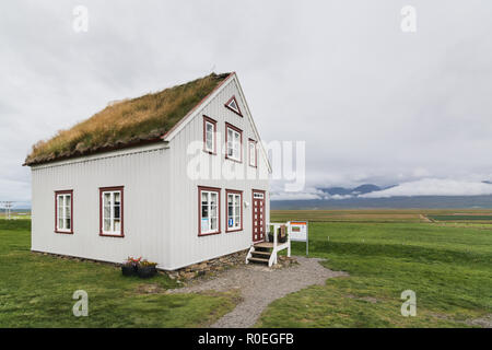 VERMAHLID, ISLAND - AUGUST 2018: traditionelle isländische Häuser in Glaumbaer folk Heritage Museum. Stockfoto