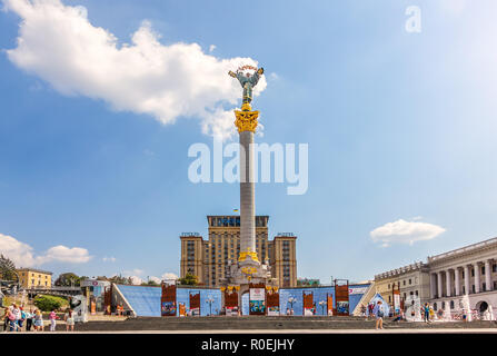 Kiew, Ukraine - 15. August 2018: Euromaidan jetzt, in Erinnerung an die toten Ausstellung Stockfoto