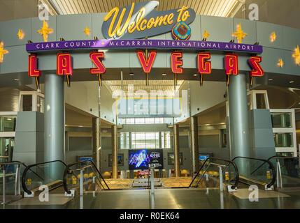 LAS VEGAS, NV, USA - 11. Sptember 2018: Willkommen im Zeichen von Las Vegas im Flughafen. Sehenswürdigkeit Stockfoto