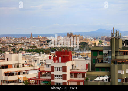 Die Innenstadt von Palma de Mallorca mit Kathedrale, Blick vom Hotel Isla Mallorca, Spanien Stockfoto