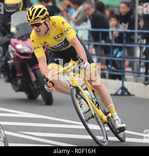 Saitama, Japan. 4 Nov, 2018. Britische Radfahrer Geraint Thomas von Team Sky verhandelt eine Ecke während der Tour de France in Saitama Saitama Criterium, Vorort von Tokio am Sonntag, 4. November 2018. Weltmeister Spanisch Alejandro Valvelde gewann das Rennen während der Tour de France champion Thomas die Zweite beendete. Credit: Yoshio Tsunoda/LBA/Alamy leben Nachrichten Stockfoto