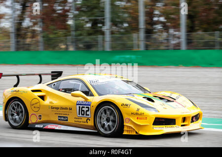 Monza. 4 Nov, 2018. Christophe Hurni der Schweiz konkurriert im Finale Mondiale Coppa Shell in Monza Eni Rennstrecke in Monza, Italien an November 4, 2018. Credit: Cheng Tingting/Xinhua/Alamy leben Nachrichten Stockfoto