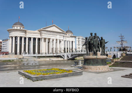 Das Museum für Archäologie über den Fluss Vardar, Skopje, Skopje Region, Republik Nördlich Mazedonien Stockfoto