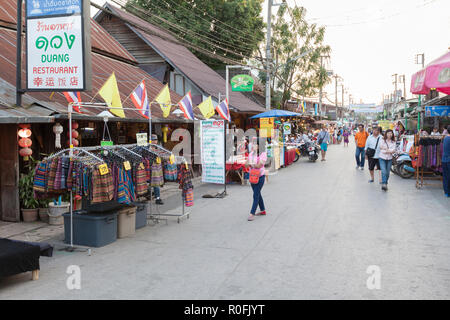 Am Abend Street Market in Pai, Thailand Stockfoto