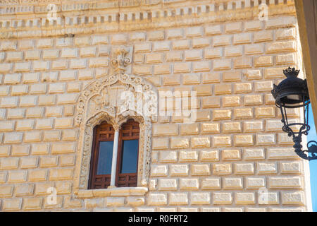 Fassade des Palazzo Ducale. Cogolludo, Provinz Guadalajara, Spanien. Stockfoto