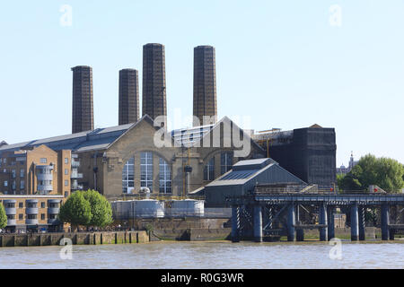 Greenwich Power Station, ein Standby-modus gas- und früher Öl und Kohlekraftwerk auf der Themse in London, Großbritannien Stockfoto