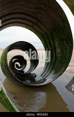 Marys Shell am Strand von Cleveleys, Kunst aus Edelstahl, fylde Coast lancashire uk Stockfoto