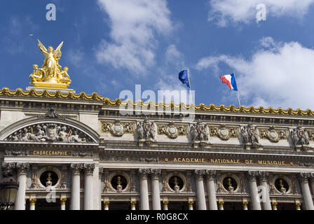 Das Palais Garnier (Palais Garnier) Oper, berühmt als die Einstellung für Gaston Leroux's 1910 Roman "Das Phantom der Oper", Paris, Frankreich. Stockfoto