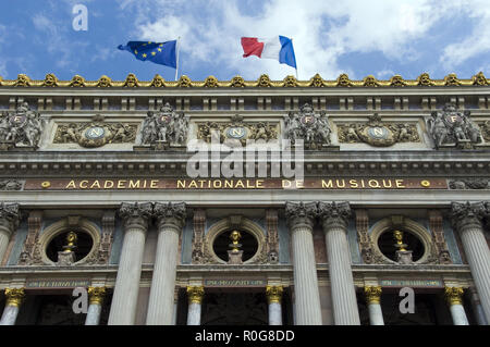 Das Palais Garnier (Palais Garnier) Oper, berühmt als die Einstellung für Gaston Leroux's 1910 Roman "Das Phantom der Oper", Paris, Frankreich. Stockfoto