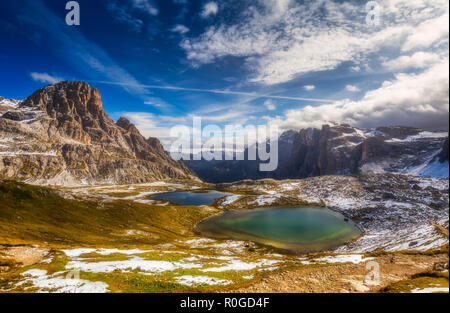 Seen "Laghi del Piani" in der Nähe von "Drei Zinnen" (Drei Zinnen), Dolomiten, Italien Stockfoto