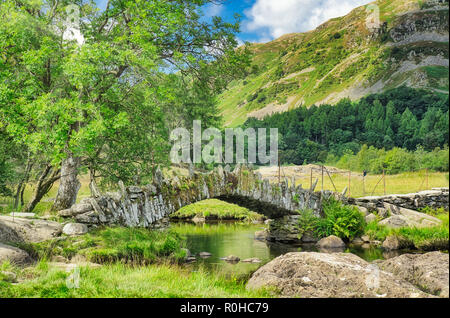 Eine Ansicht von Slater's Bridge im englischen Lake District. Stockfoto