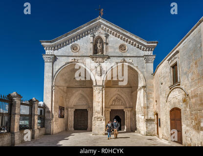 Basilica di San Michele, romanisch-gotischen Stil, Santuario di San Michele Arcangelo, Heiligtum in der Stadt Monte Sant'Angelo, Apulien, Italien Stockfoto