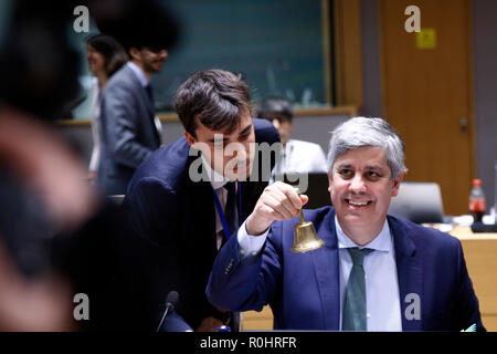 Brüssel, Belgien. 5. November 2018. Der Präsident der Eurogruppe Mario Centeno in der Eurogruppe Finanzminister an der EU-Hauptquartier teilnimmt. Alexandros Michailidis/Alamy leben Nachrichten Stockfoto