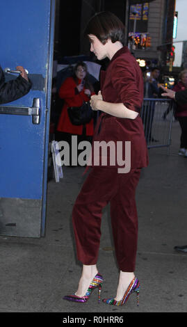 New York, NY, USA. 5 Nov, 2018. Claire Foy bei Good Morning America, über ihren neuen Film das Mädchen in das Spinnennetz in der Stadt New York sprechen. November 05, 2018. Credit: Rw/Medien Punch/Alamy leben Nachrichten Stockfoto