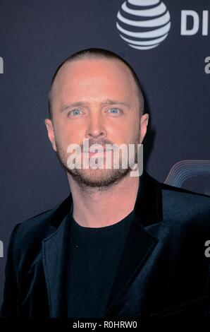 Aaron Paul in der Ankunftshalle für WELCOME HOME Premiere, die London West Hollywood, West Hollywood, CA 4. November 2018. Foto von: Priscilla Grant/Everett Collection Stockfoto