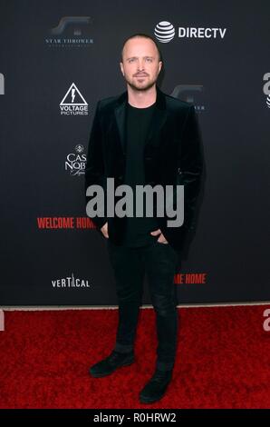 Aaron Paul in der Ankunftshalle für WELCOME HOME Premiere, die London West Hollywood, West Hollywood, CA 4. November 2018. Foto von: Priscilla Grant/Everett Collection Stockfoto