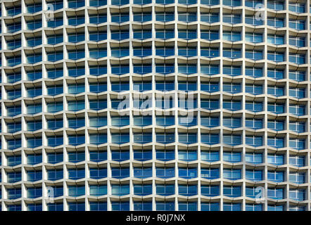 Mittelpunkt hohes Gebäude, London, England, UK. 33-stöckige Turm in der Brutalist Stil, 1966. Detail Stockfoto