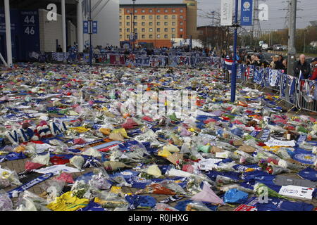 Vichai srivaddhanaprabha Memorial Stockfoto