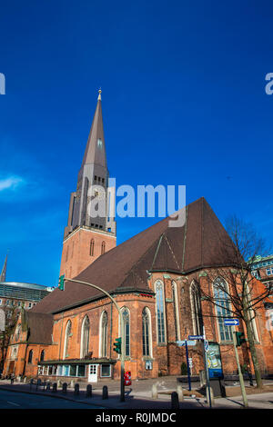 Die historische St. Jakobus Kirche in Hamburg City Center Stockfoto