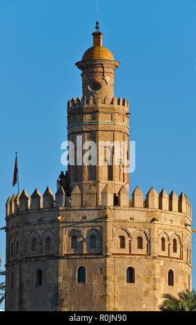 Gold Turm - Torre del Oro in Sevilla, Spanien Stockfoto