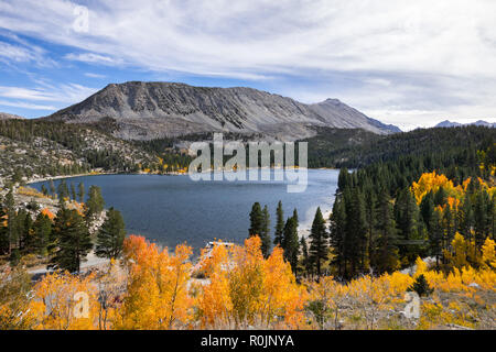 Luftaufnahme von Rock Creek See in der östlichen Sierra Mountains, Kalifornien Stockfoto