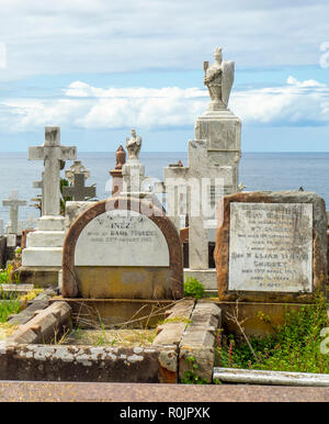 Marmor Grabsteine und Gräber auf dem Friedhof Waverley Bronte Sydney, NSW, Australien. Stockfoto