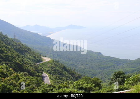 CUA DAI STRAND ZURÜCK UND HAI VAN PASS, Stadt da NANG UND HUE CITY Stockfoto