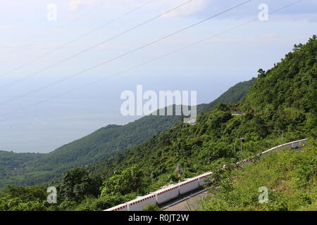 CUA DAI STRAND ZURÜCK UND HAI VAN PASS, Stadt da NANG UND HUE CITY Stockfoto