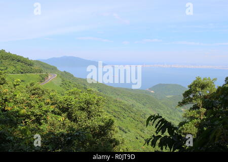 CUA DAI STRAND ZURÜCK UND HAI VAN PASS, Stadt da NANG UND HUE CITY Stockfoto