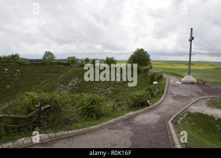 Die lochnagar Krater ist das Ergebnis eines explosiven Mine unterhalb der Deutschen Linien am ersten Tag des WW1 Schlacht an der Somme, Frankreich zur Detonation gebracht. Stockfoto