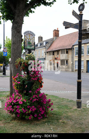 Marktplatz, Higham Ferrers, Northamptonshire Stockfoto