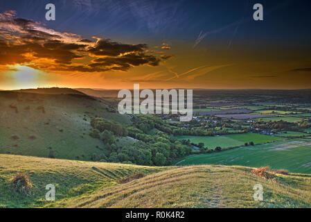 Sonnenuntergang am Truleigh Hill von Devil's Dyke. Sussex, England, Großbritannien Stockfoto