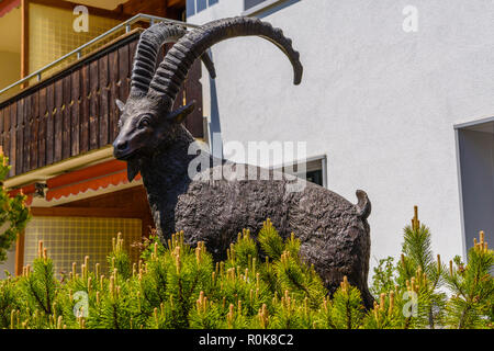 Ziege Denkmal in Davos, Graubünden Schweiz Stockfoto