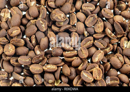 Kaffeebohnen nach leicht geröstet Stockfoto