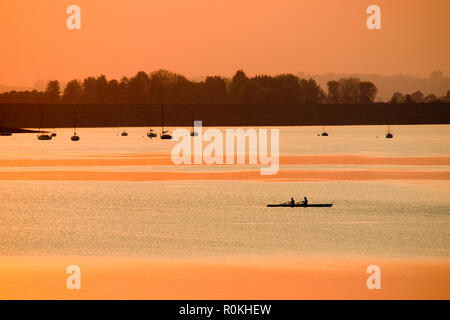 Sonnenaufgang über dem Midmar dam Stockfoto