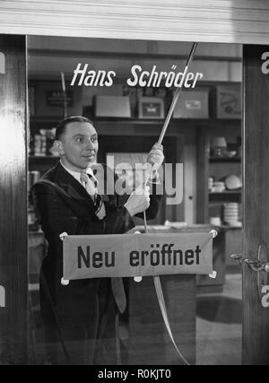 Herz - modern möbliert, Deutsches Reich 1940, Soziologe und Darsteller: Theo Lingen Stockfoto