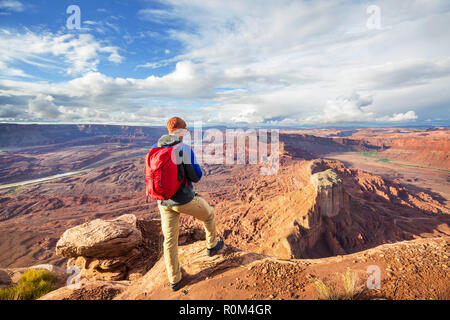 Wanderung im Canyonlands National Park, Utah, USA. Stockfoto