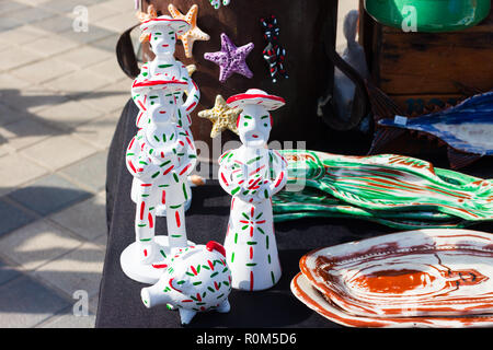 ESPORLES, SPANIEN - 17. FEBRUAR 2018: siurells für den Verkauf am lokalen Markt in Esporles, Mallorca, Balearen, Spanien Stockfoto