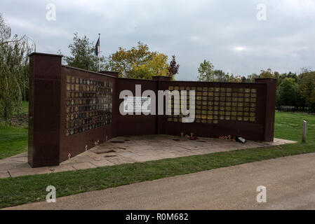 Die basra Mauer Gedenkstätte. Es wurde von Basra im Süden des Irak an seinem jetzigen Standort an der National Memorial Arboretum, Großbritanniens ganzjährig nationa Stockfoto