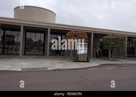 Haupteingang des National Memorial Arboretum in Alrewas in der Nähe von Burton-on-Trent, Staffordshire, Großbritannien Es ist Großbritanniens das ganze Jahr über nationale s Stockfoto