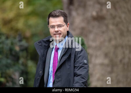 London, 6. November 2018, James Brokenshire, Gemeinschaften und Gehäuse Ministtr kommt an einer Kabinettssitzung am 10 Downing Street, London Credit Ian Davidson/Alamy leben Nachrichten Stockfoto