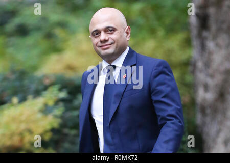 Vereinigtes Königreich. 6 Nov, 2018. Sajid Javid Home Secretary gesehen in Downing Street für die wöchentliche Kabinett anreisen, Treffen. Credit: Dinendra Haria/SOPA Images/ZUMA Draht/Alamy leben Nachrichten Stockfoto